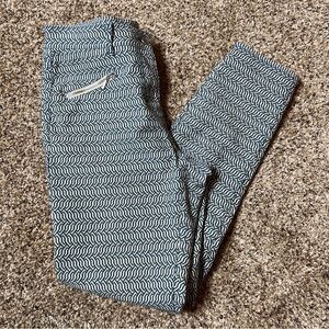 J McLaughlin Stretch Jeans Women’s Sz 8 Teal Beige White Geometric Pattern READ